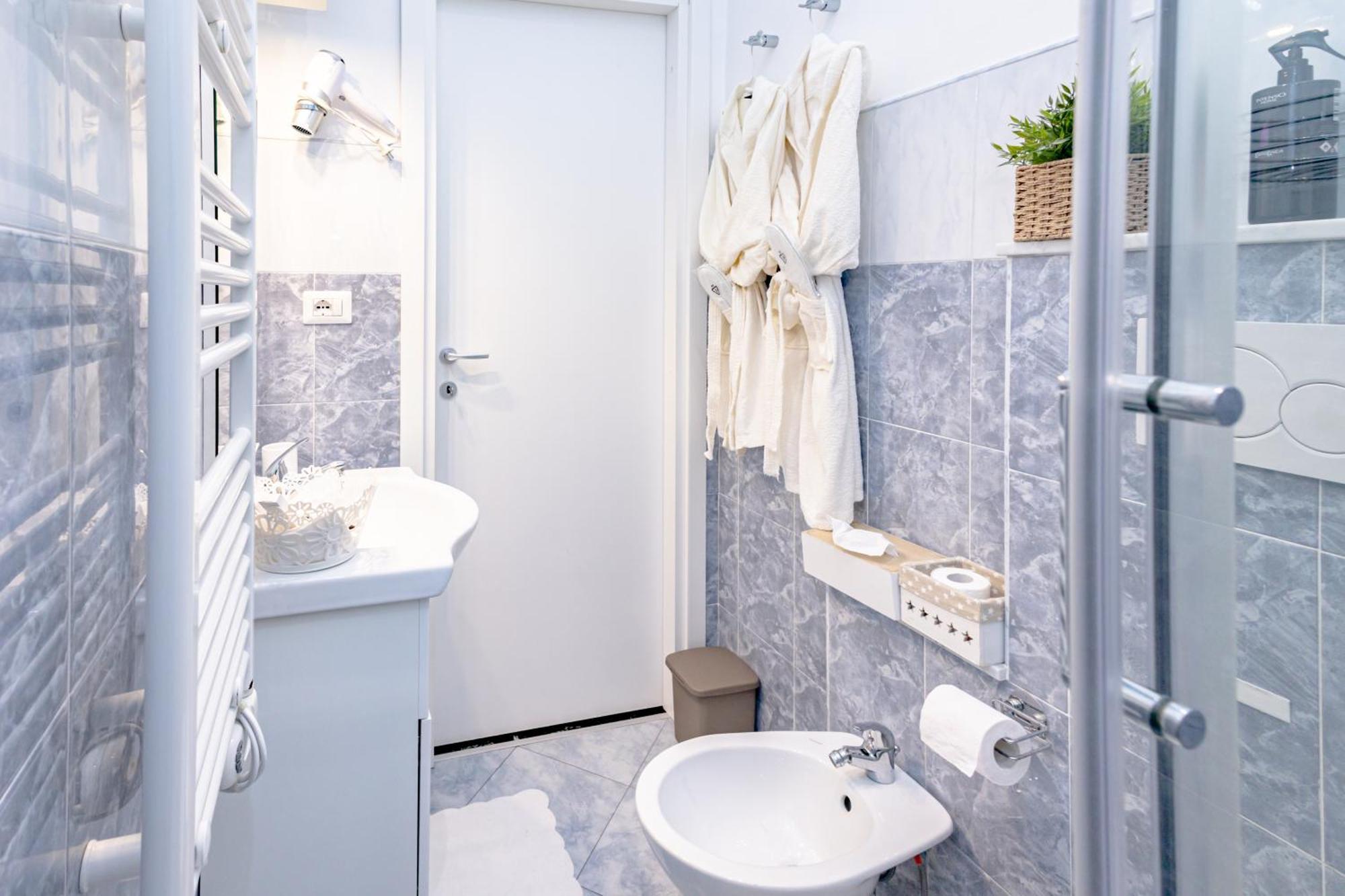 Dolce Casa Di Sve Vicino La Stazione Apartment Genoa Ngoại thất bức ảnh
